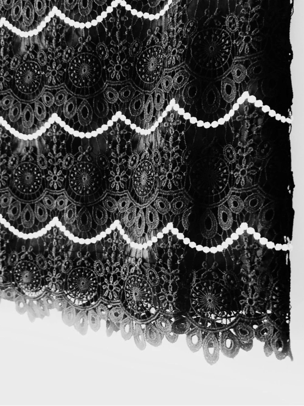 Talbots Black Lace Pearl Appliqué Pencil Skirt Size 10